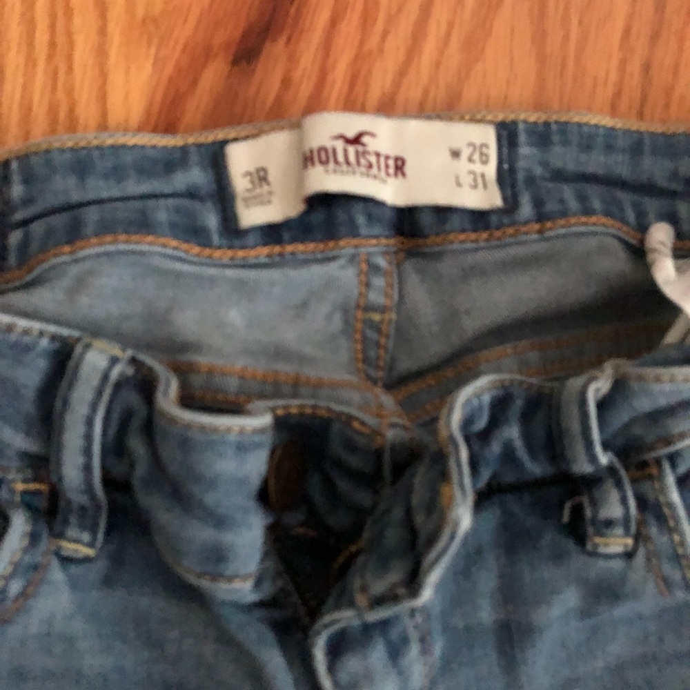 Hollister jeans